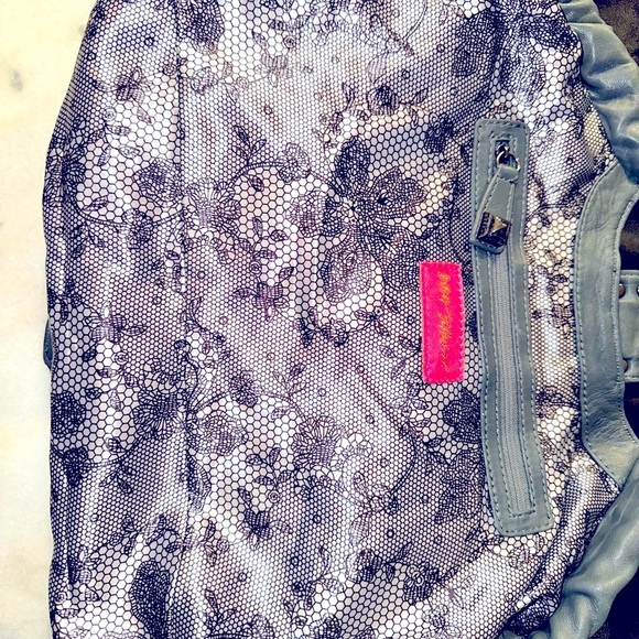 RARE, BETSEY JOHNSON, WHIP & STUDS TOTE. NEW - Picture 13 of 13